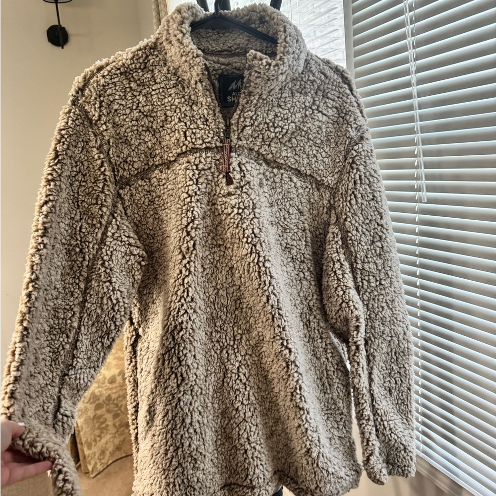 Women’s Sherpa quarter zip